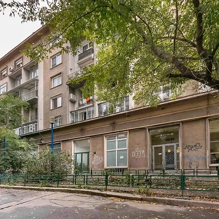 Daire Mayahouse Bükreş