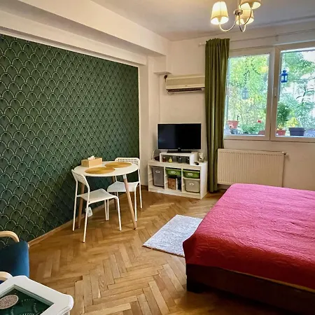 Mayahouse Apartment *